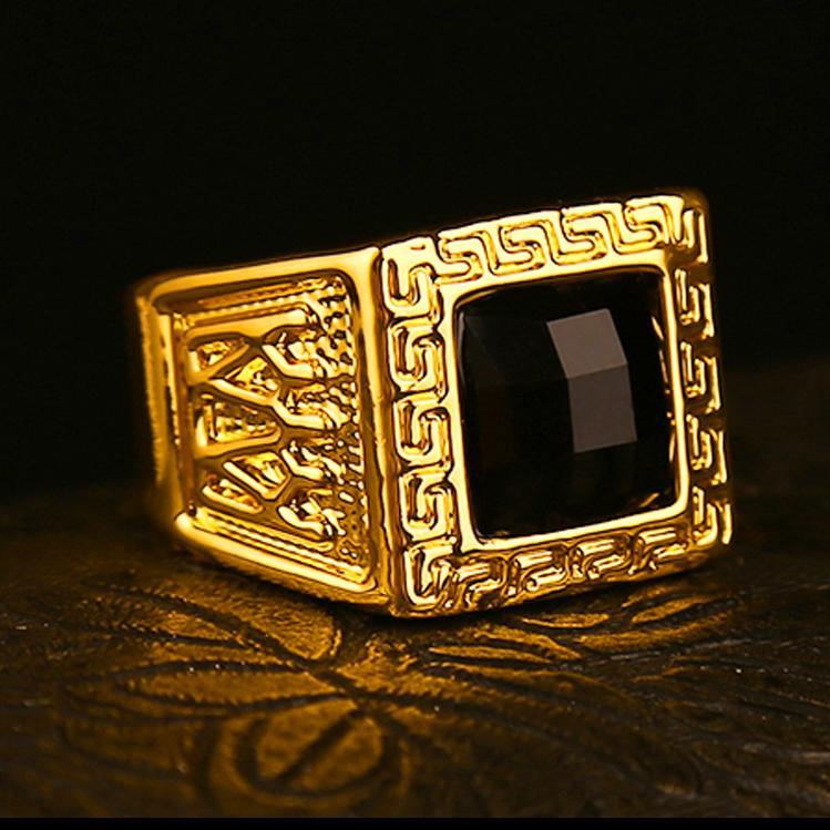 Medusa Ring