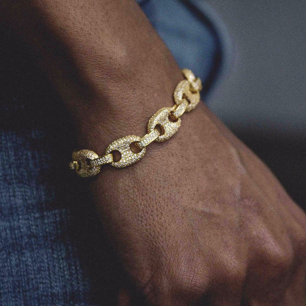 Fully Flooded Gucci Link Bracelet