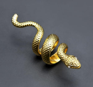 Snake Ring w/ Diamond Eyes